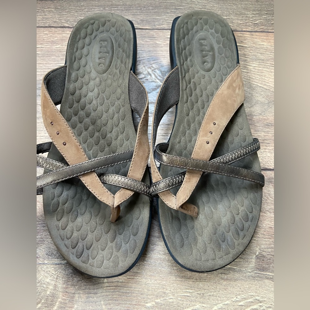 Pr!vo Leather Slip-On Sandals